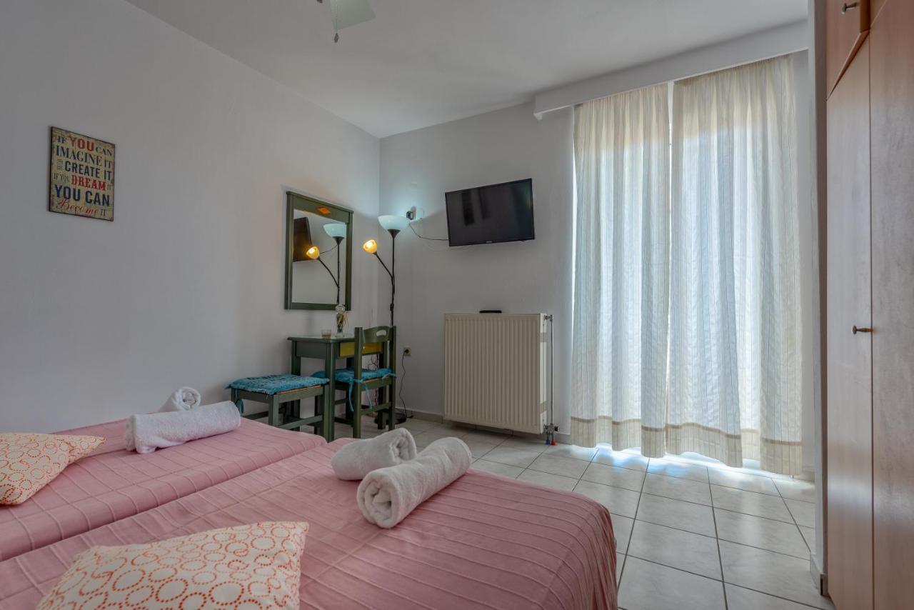 Seafront Spirit Suites Закинтос Екстериор снимка