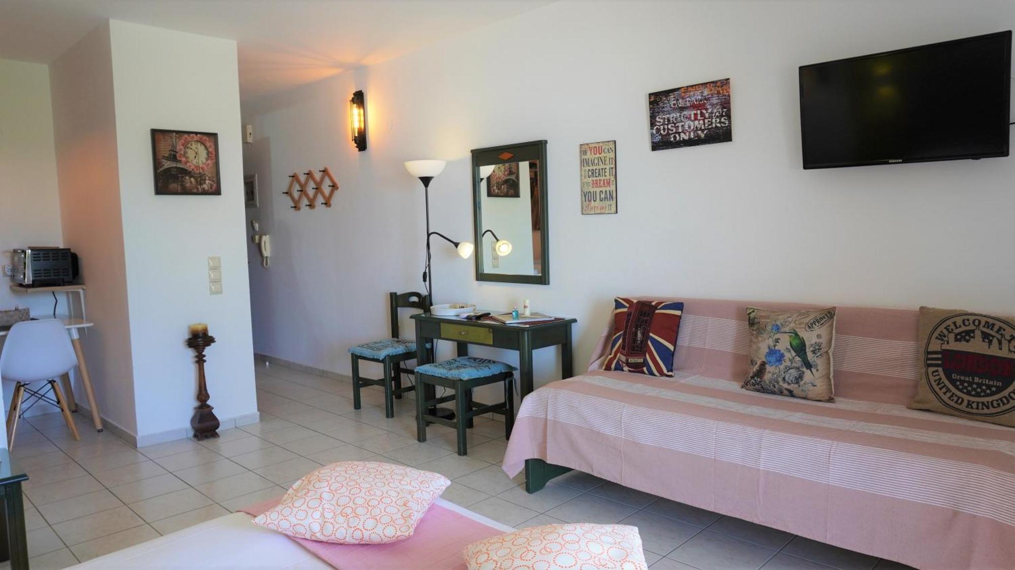 Seafront Spirit Suites Закинтос Стая снимка