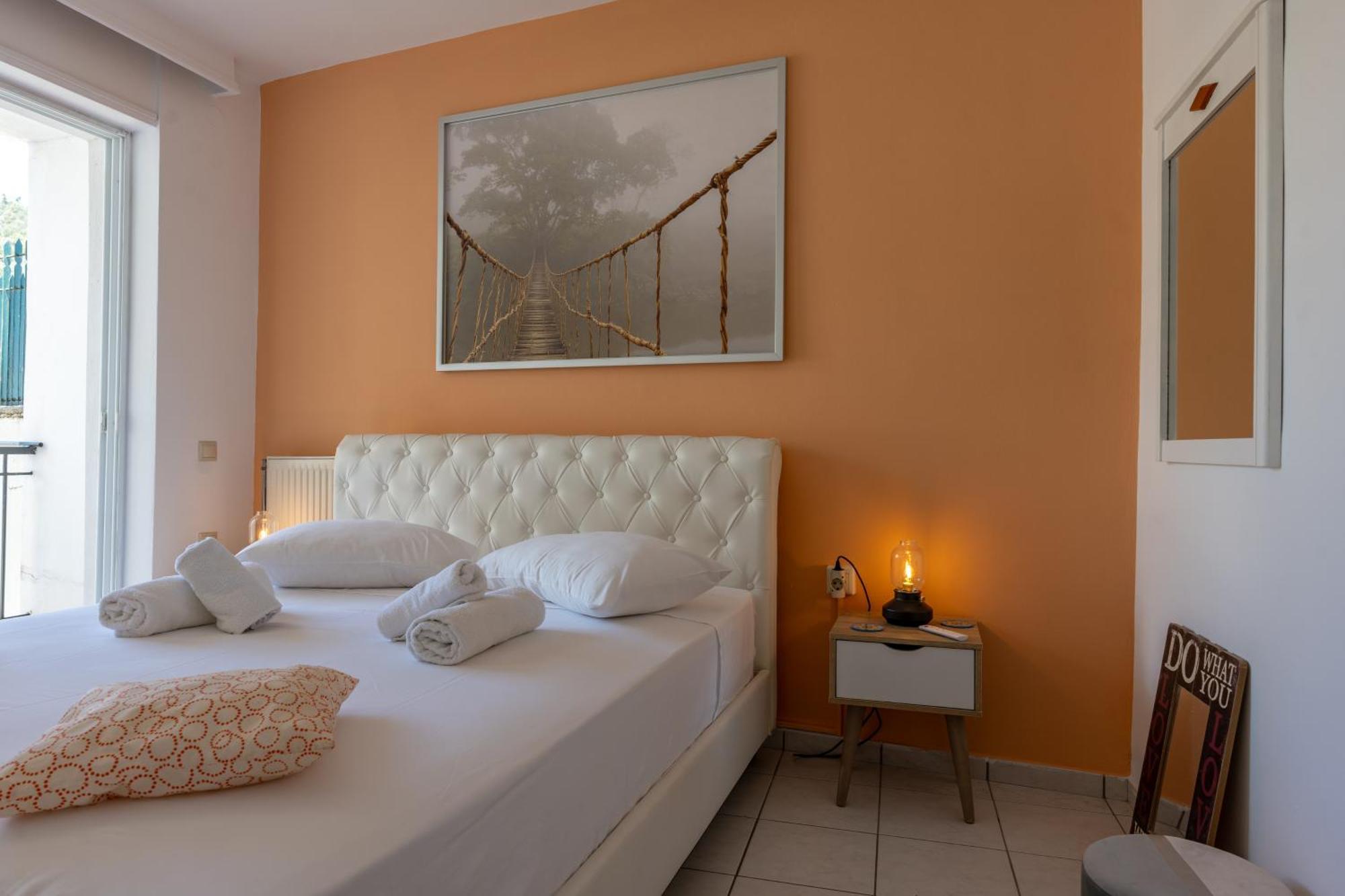 Seafront Spirit Suites Закинтос Екстериор снимка