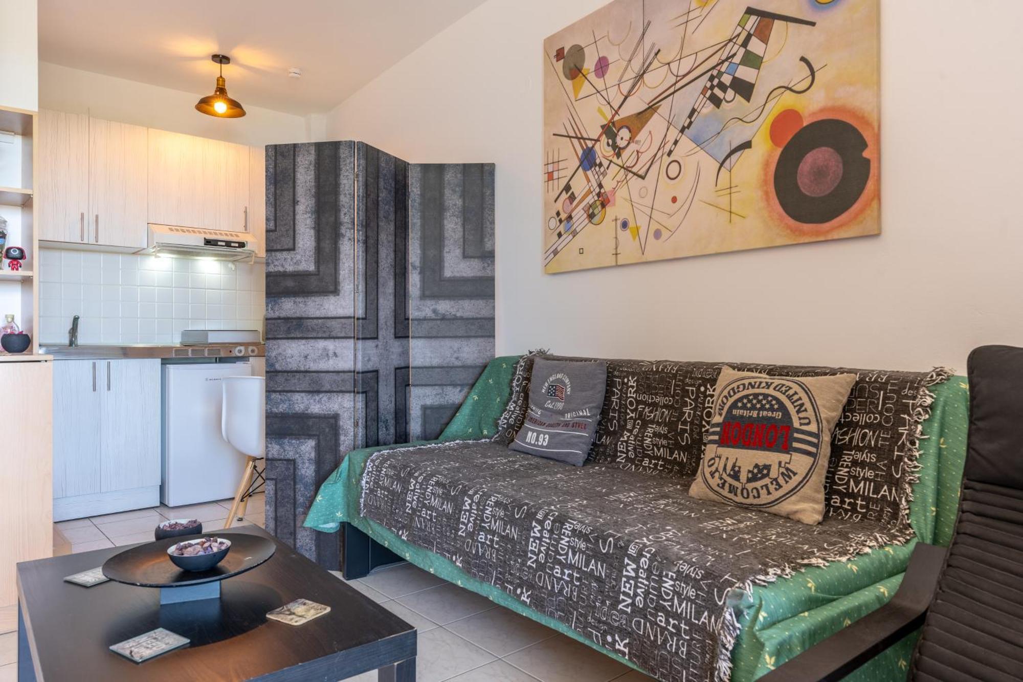 Seafront Spirit Suites Закинтос Екстериор снимка