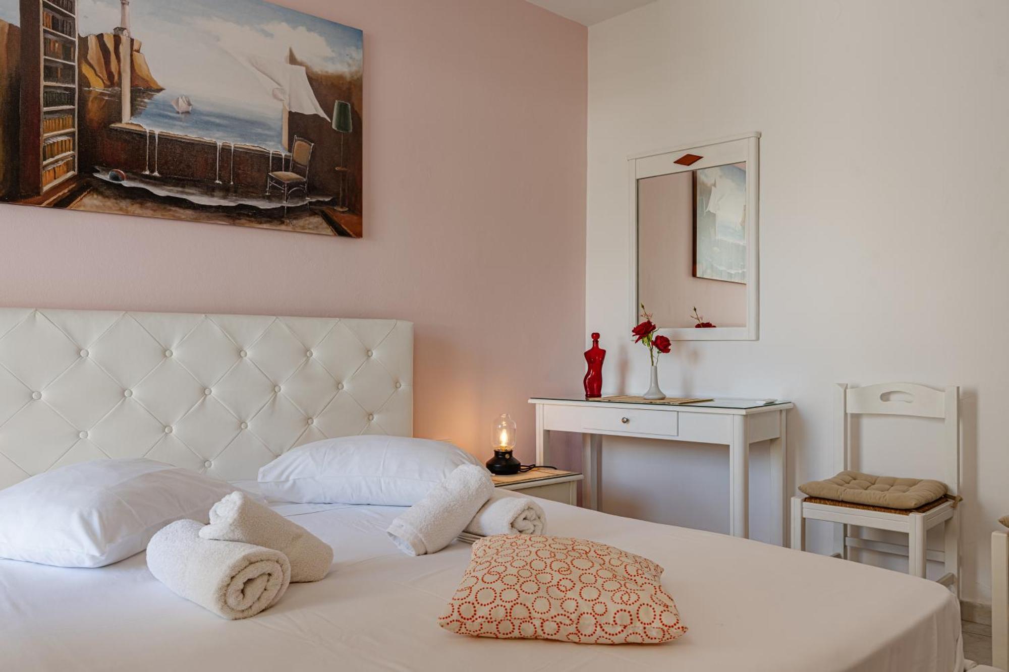 Seafront Spirit Suites Закинтос Стая снимка